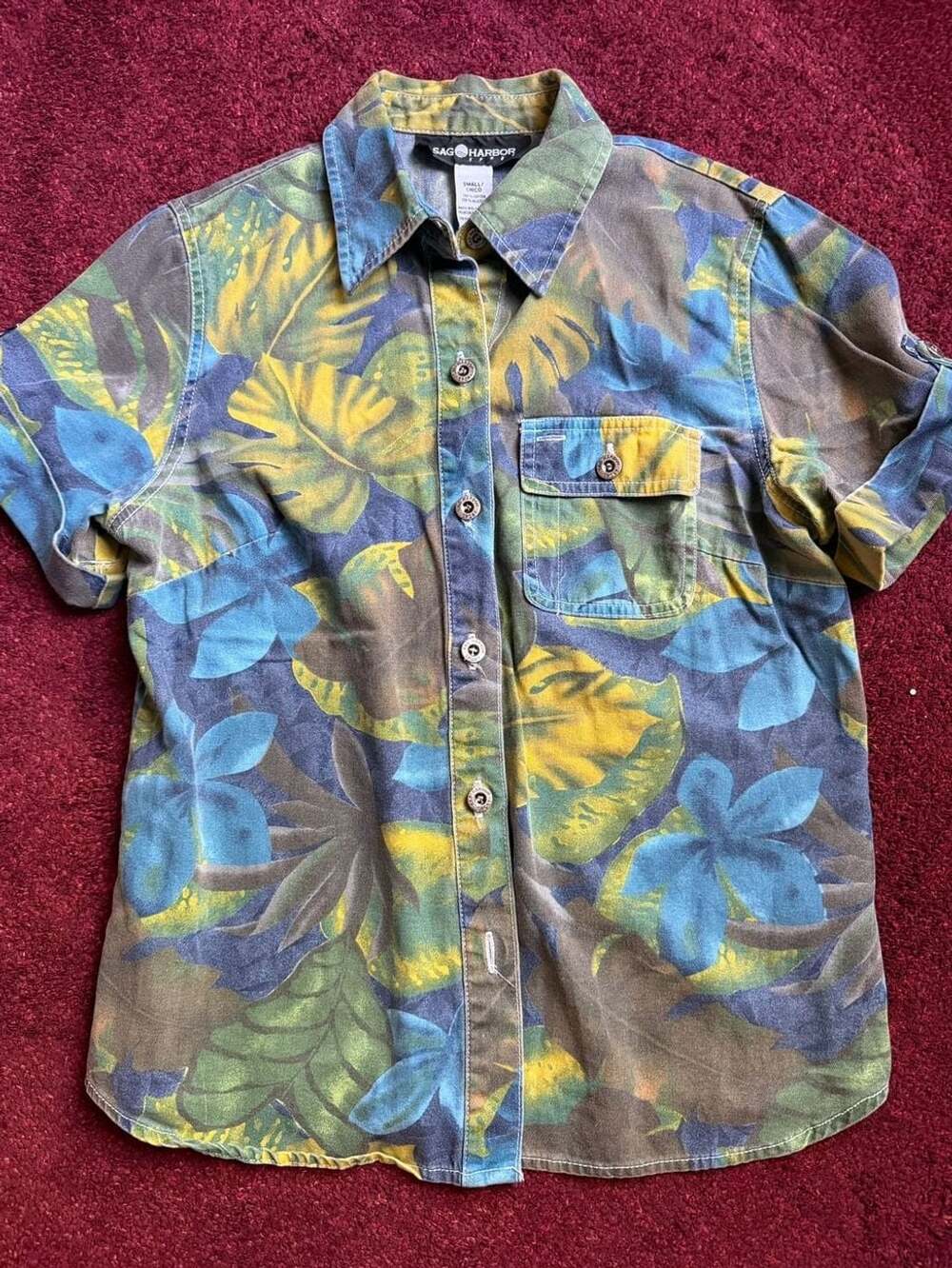 Sag Harbor Sport Tropical Leaf Camo Button-Up Shirt